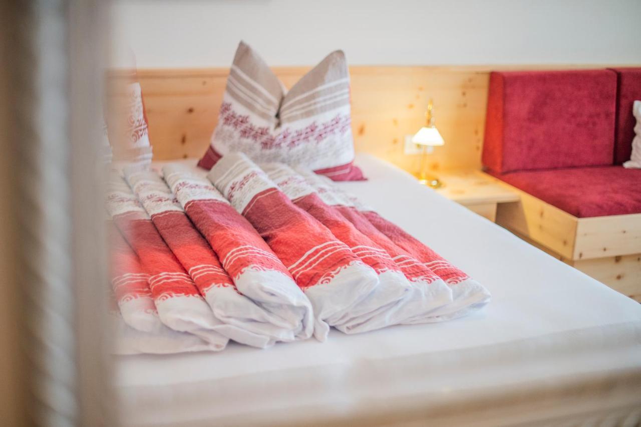 Bed and Breakfast Garni Stuebele Tirolo Zewnętrze zdjęcie