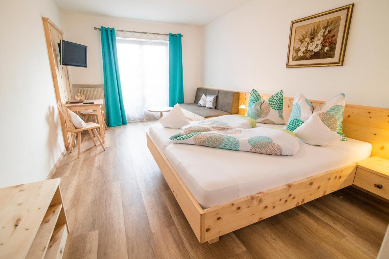 Bed and Breakfast Garni Stuebele Tirolo Zewnętrze zdjęcie