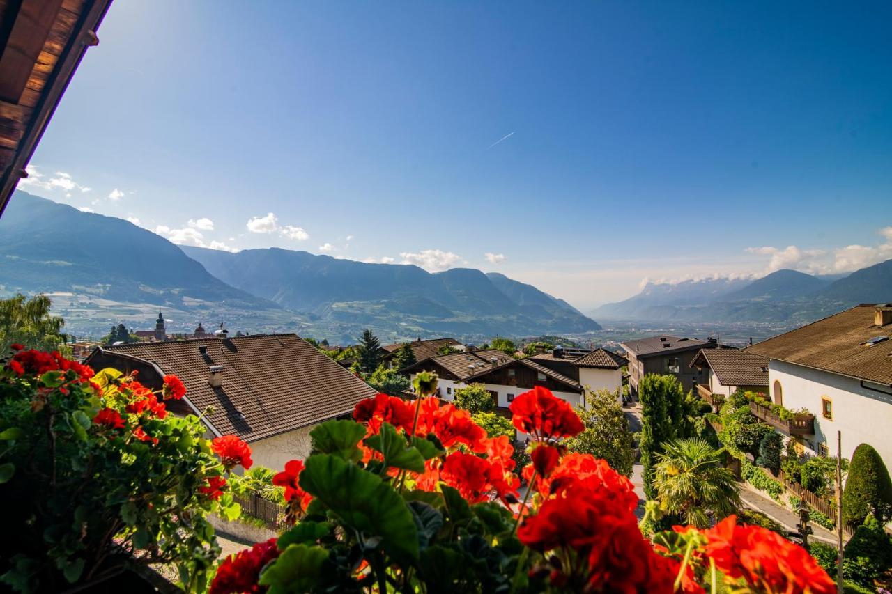 Bed and Breakfast Garni Stuebele Tirolo Zewnętrze zdjęcie