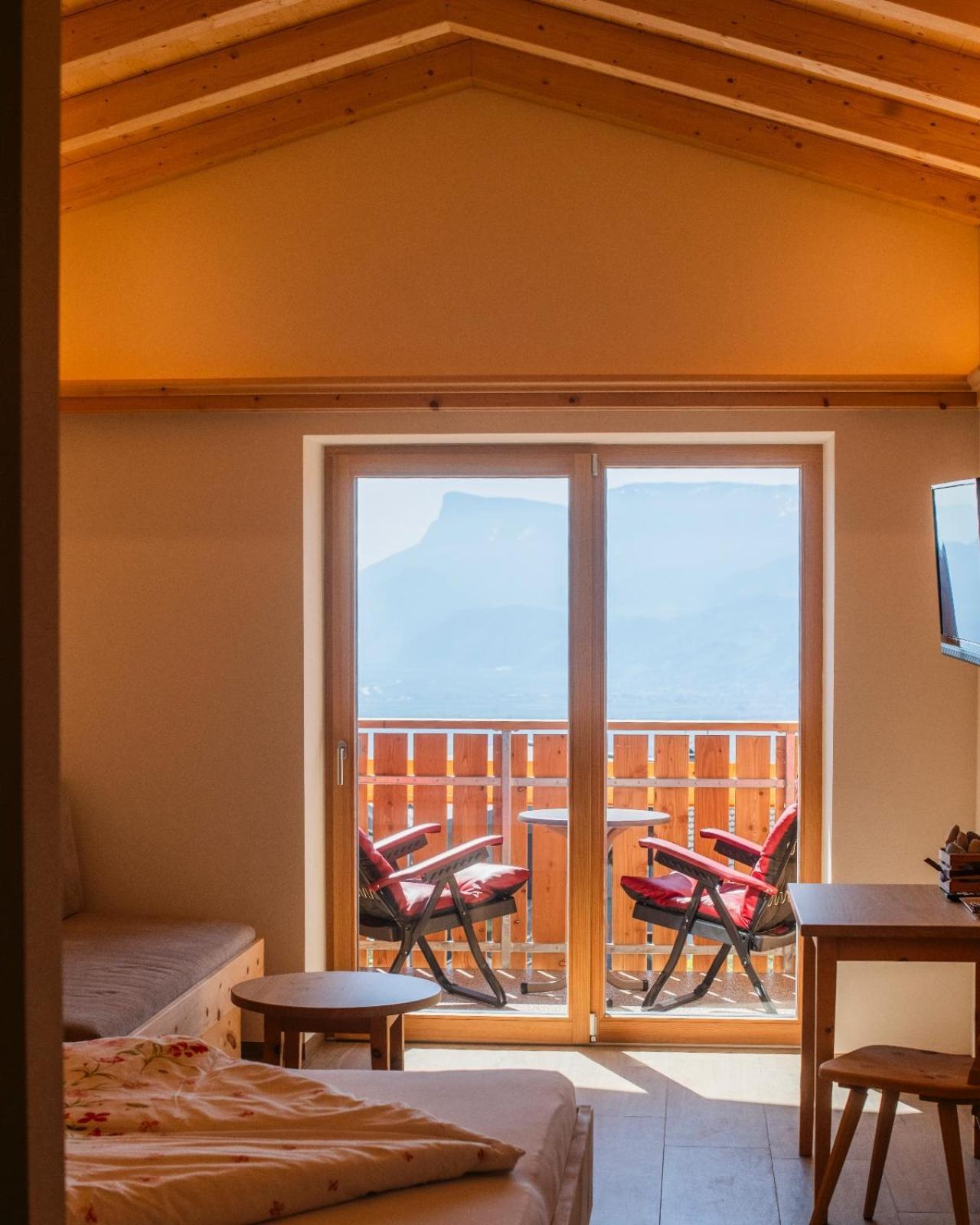 Bed and Breakfast Garni Stuebele Tirolo Zewnętrze zdjęcie