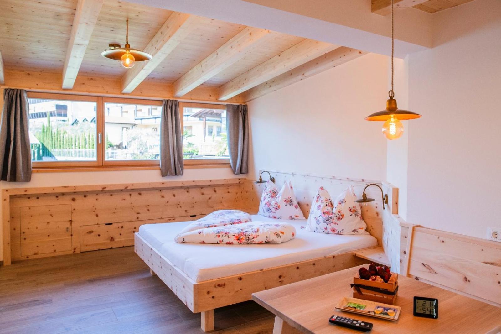 Bed and Breakfast Garni Stuebele Tirolo Zewnętrze zdjęcie